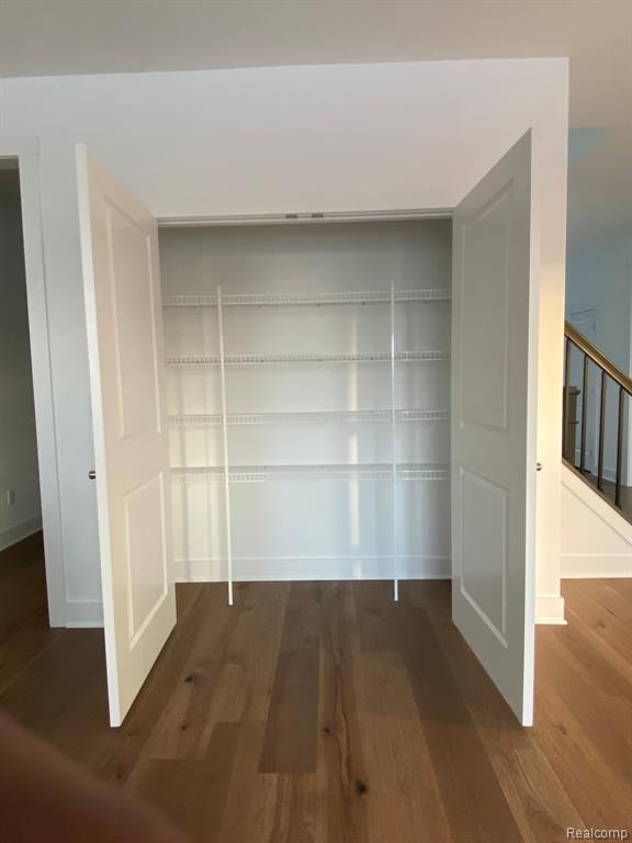5564 HOBART, West Bloomfield, MI — Photo 26