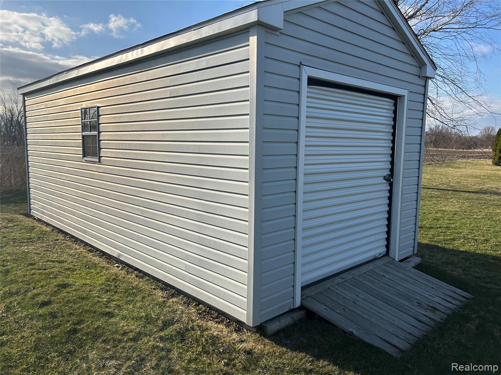 10150 Sharp Road, Swartz Creek, MI 48473 — Photo 31