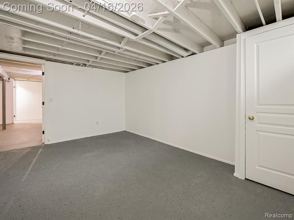 32209 Eastway Street, Roseville, MI 48066 — Photo 18