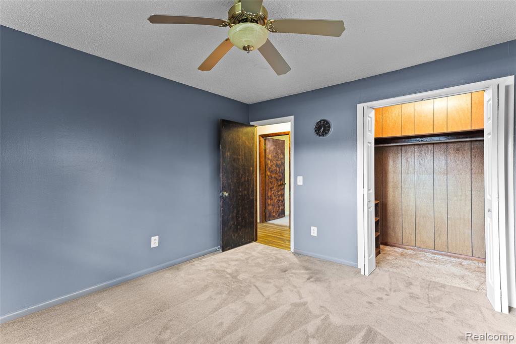 45784 Willis Road, Belleville, MI 48111 — Photo 17