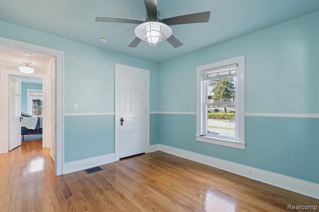 611 W Grand River Avenue, Howell, MI 48843 — Photo 25