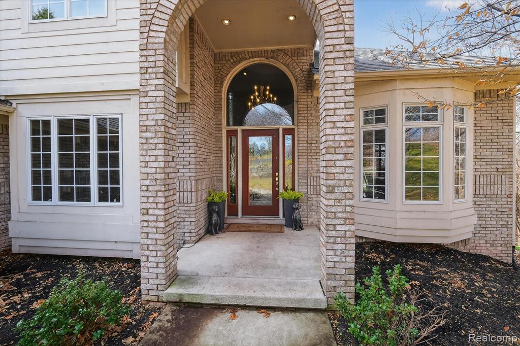 10384 Overhill Drive, Brighton, MI 48114 — Photo 4