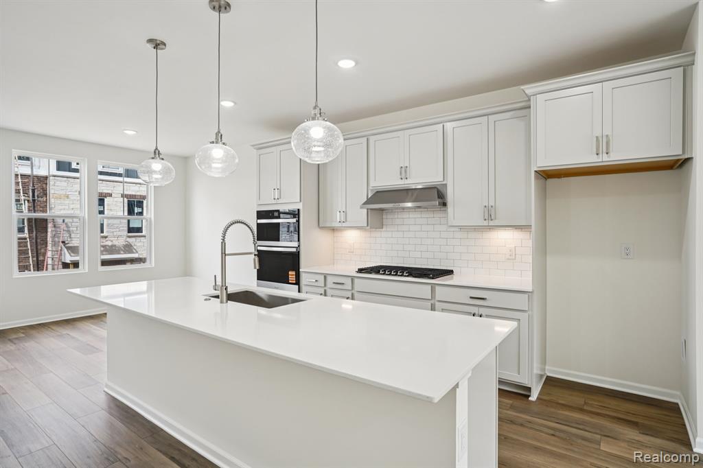 42827 Atwood Avenue, Novi, MI — Photo 16