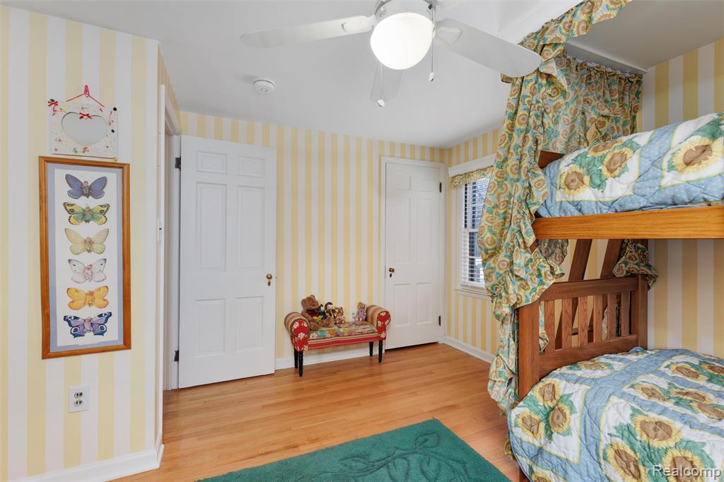 12935 Victoria Avenue, Huntington Woods, MI — Photo 32