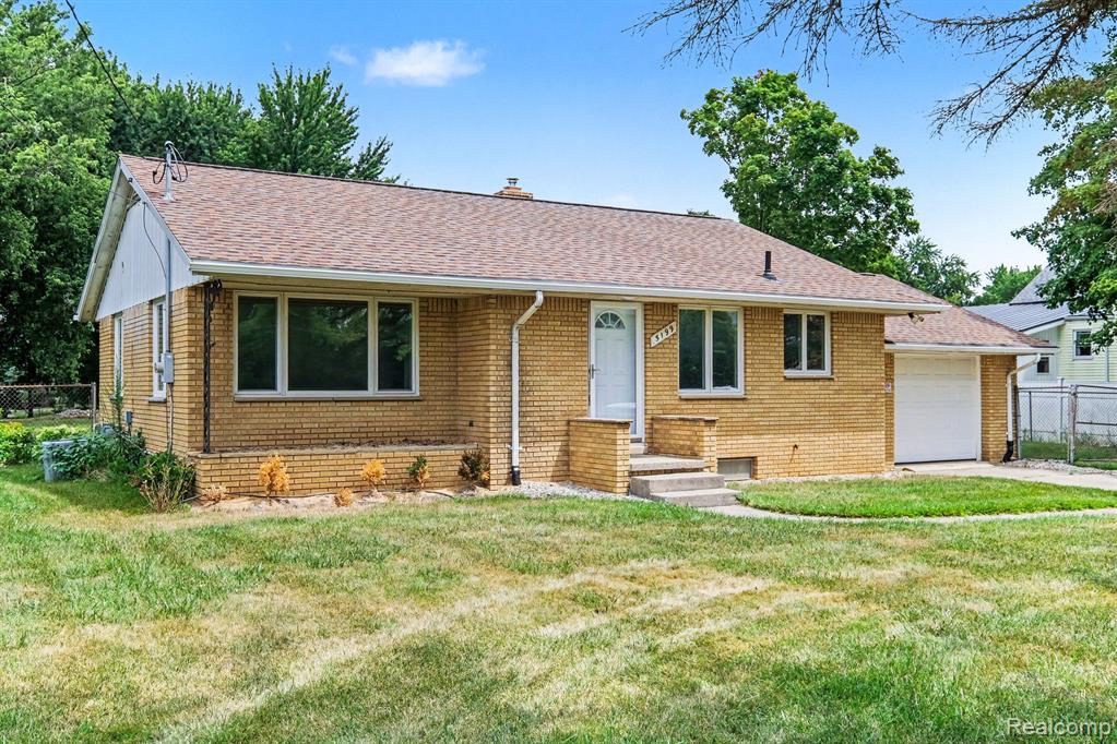 5199 Lapeer Road, Burton, MI 48509 — Photo 4