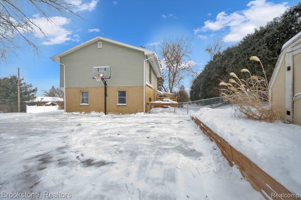 4785 Sylvanview Drive, Clarkston, MI 48348 — Photo 6