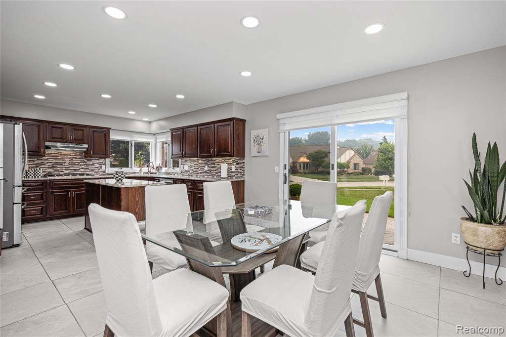 43352 Chardonnay Drive, Sterling Heights, MI 48314 — Photo 12