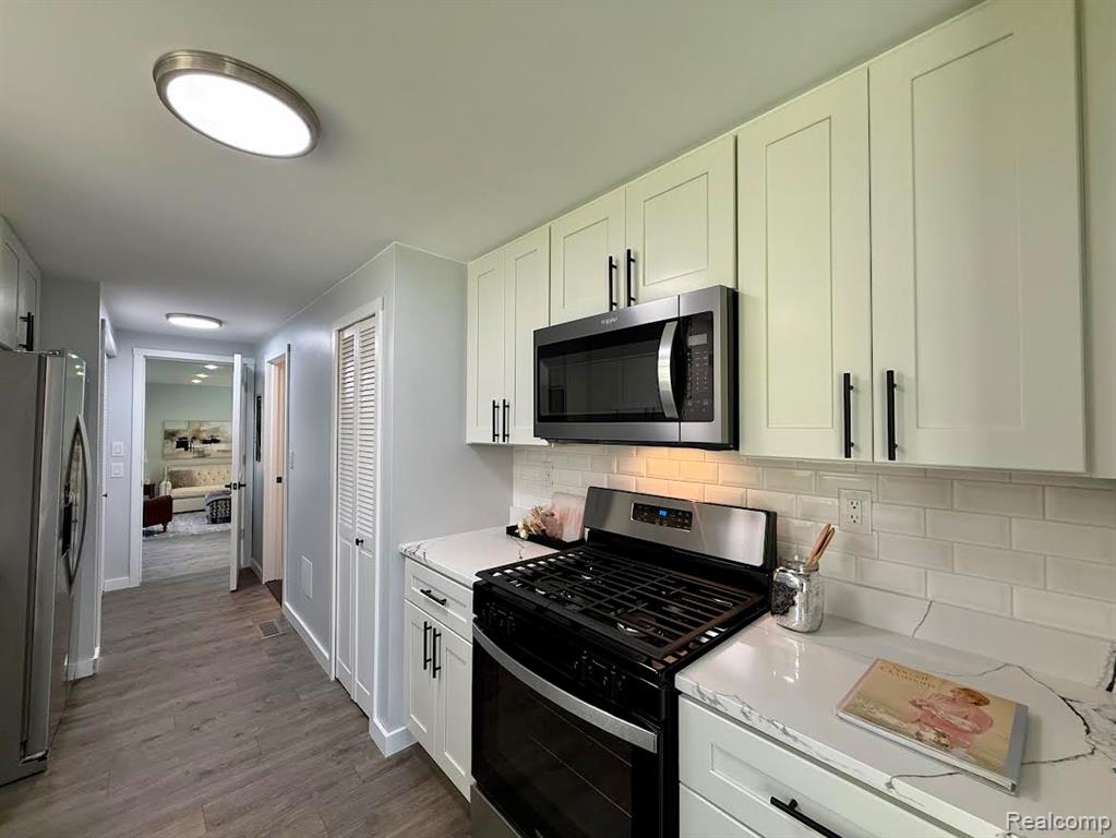 840 Laird Street, Lake Orion, MI 48362 — Photo 31