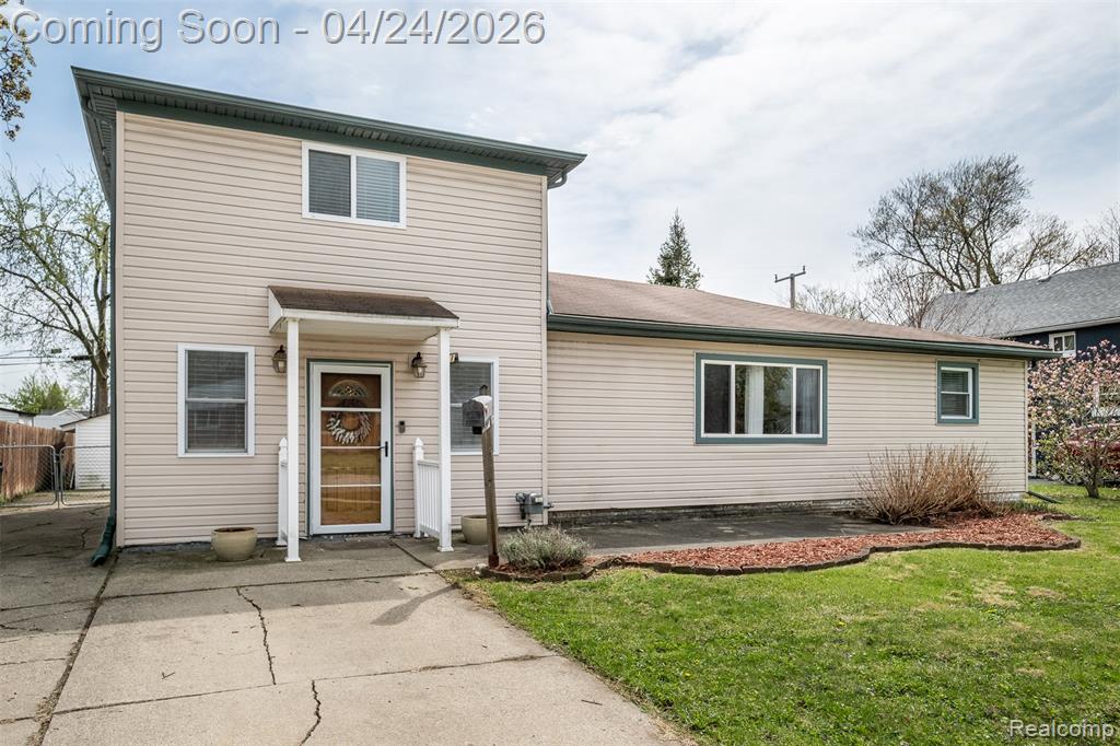 51 Hamata Avenue, Hazel Park, MI 48030 — Photo 2