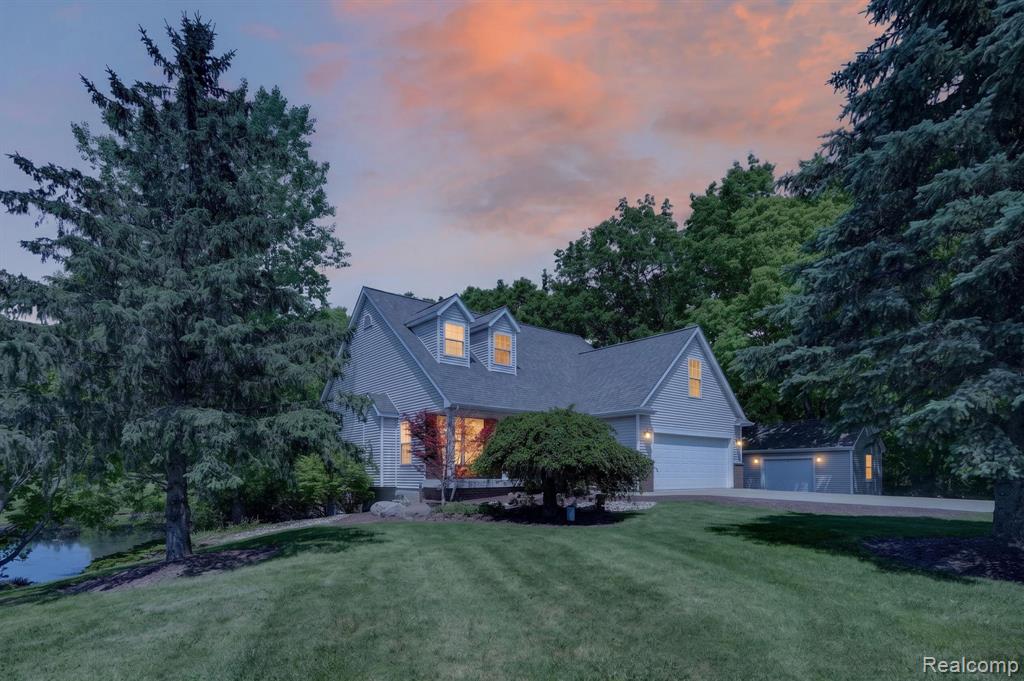 9055 Hegel Road, Goodrich Vlg, MI — Photo 4