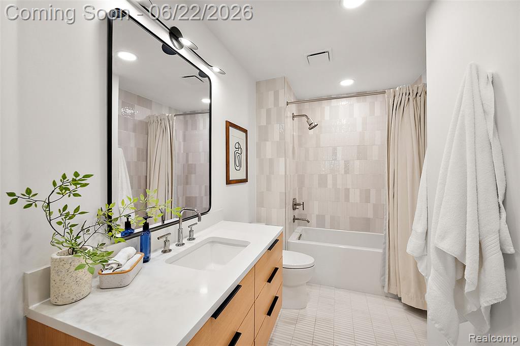 5083 Timber Cove Circle, Clarkston, MI — Photo 49