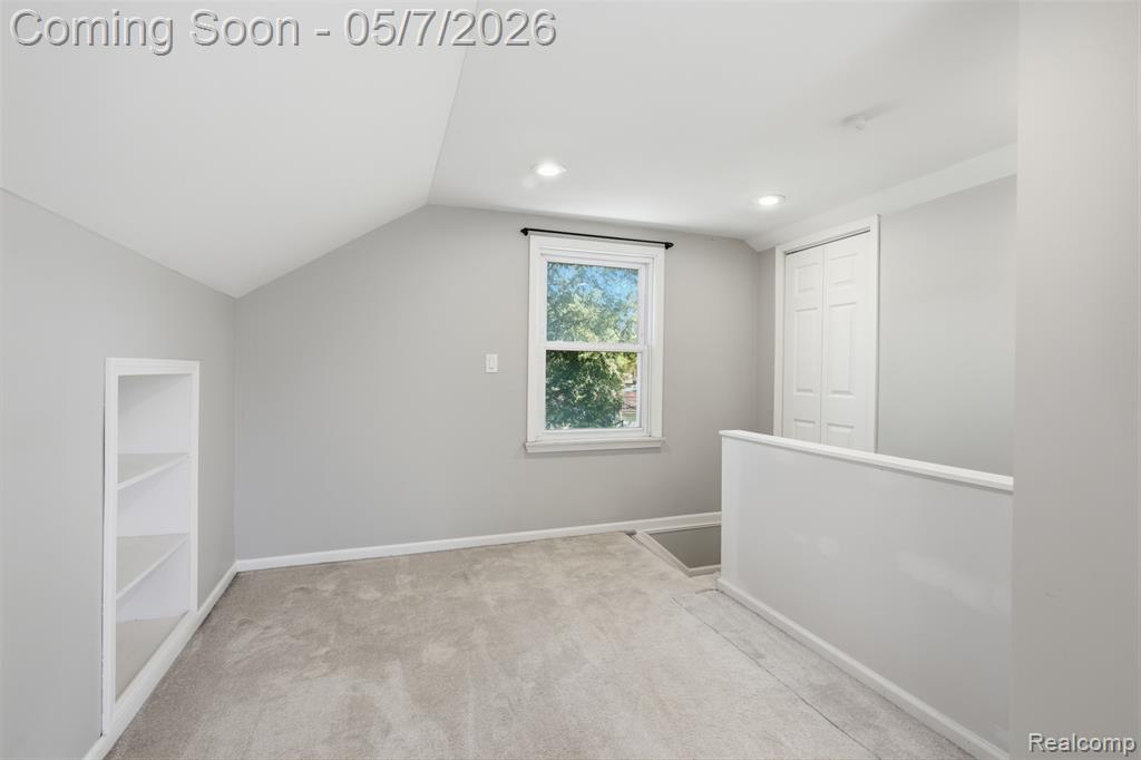 6595 Winona Avenue, Allen Park, MI 48101 — Photo 17