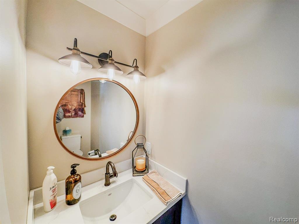 4936 PAULA Avenue, Clarkston, MI — Photo 13