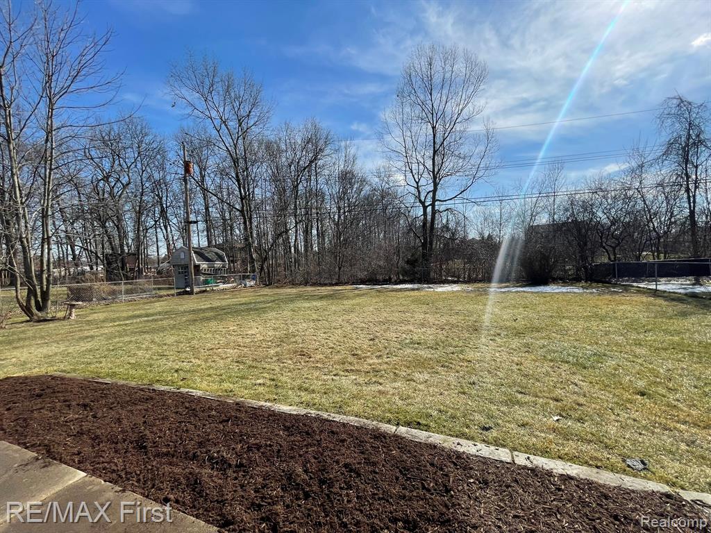 48065 Fuller Road, Chesterfield, MI — Photo 19