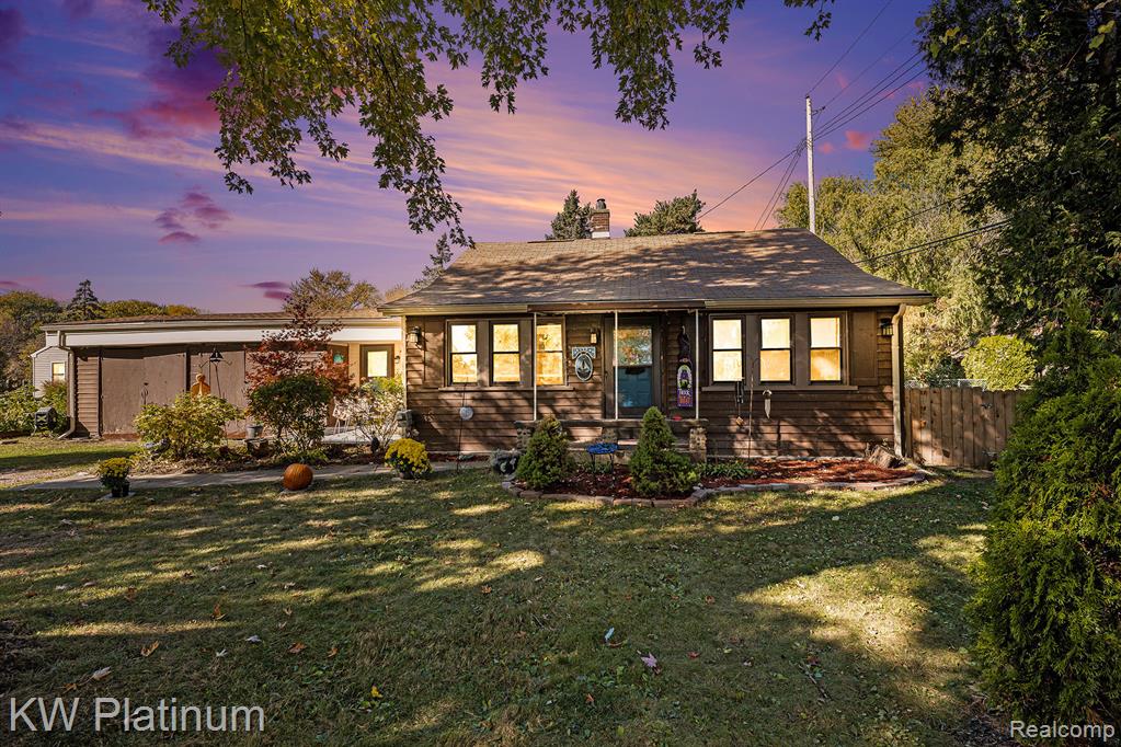 36141 Homeview Street, Harrison Township, MI — Photo 2