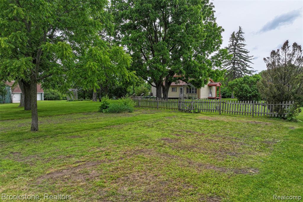 12152 Hoisington Road N, Gaines Vlg, MI 48436 — Photo 20