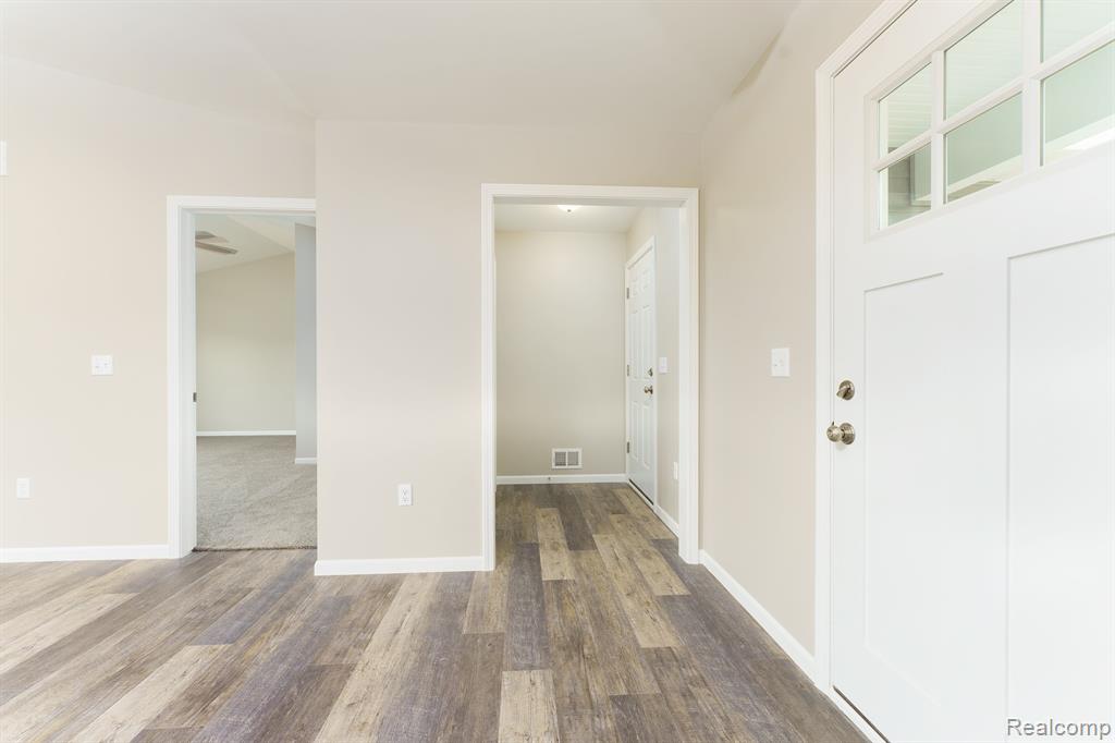 9674 IOSCO RIDGE Drive, Gregory, MI 48137 — Photo 14