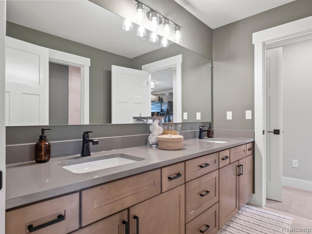 57762 Belfield Court, South Lyon, MI 48178 — Photo 40