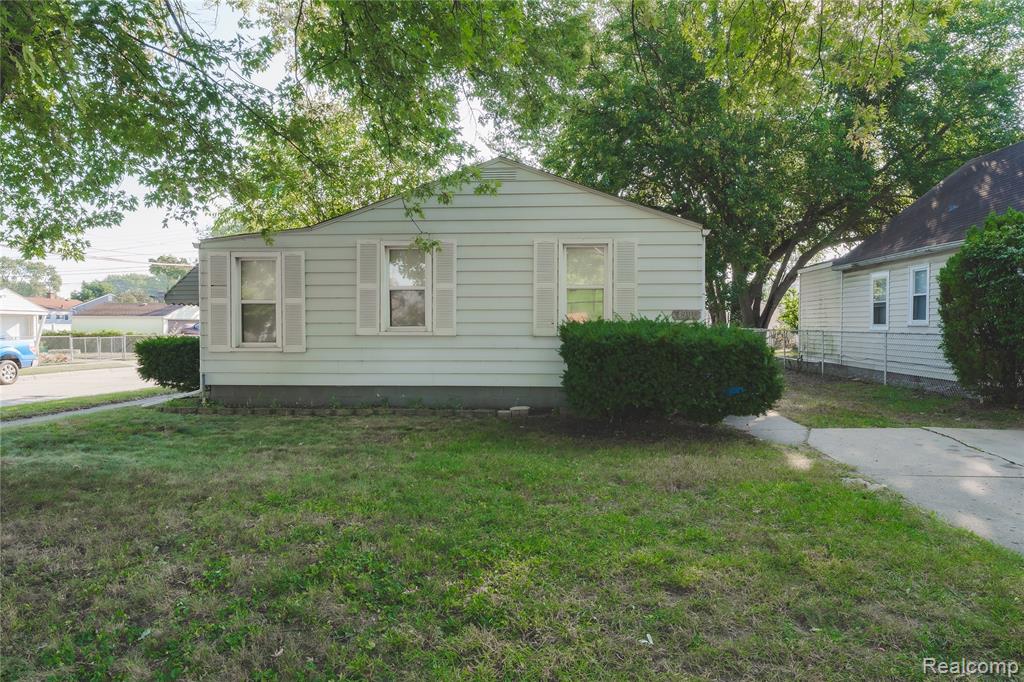 4901 Cornell Street, Dearborn Heights, MI 48125 — Photo 2