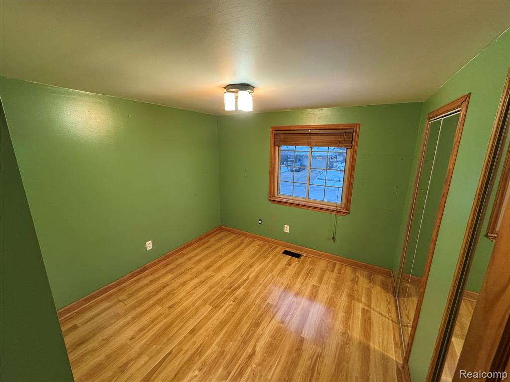 4411 Bloomfield Drive, Sterling Heights, MI 48310 — Photo 12