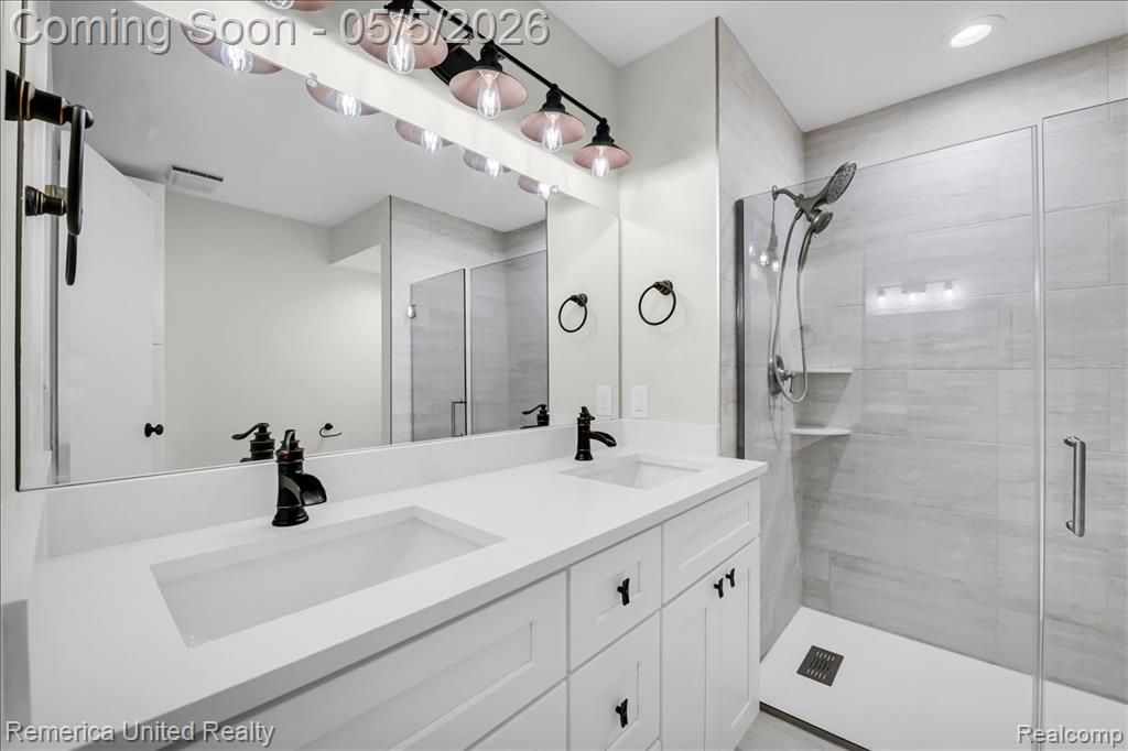 4605 Golf View Drive, Brighton, MI 48116 — Photo 20