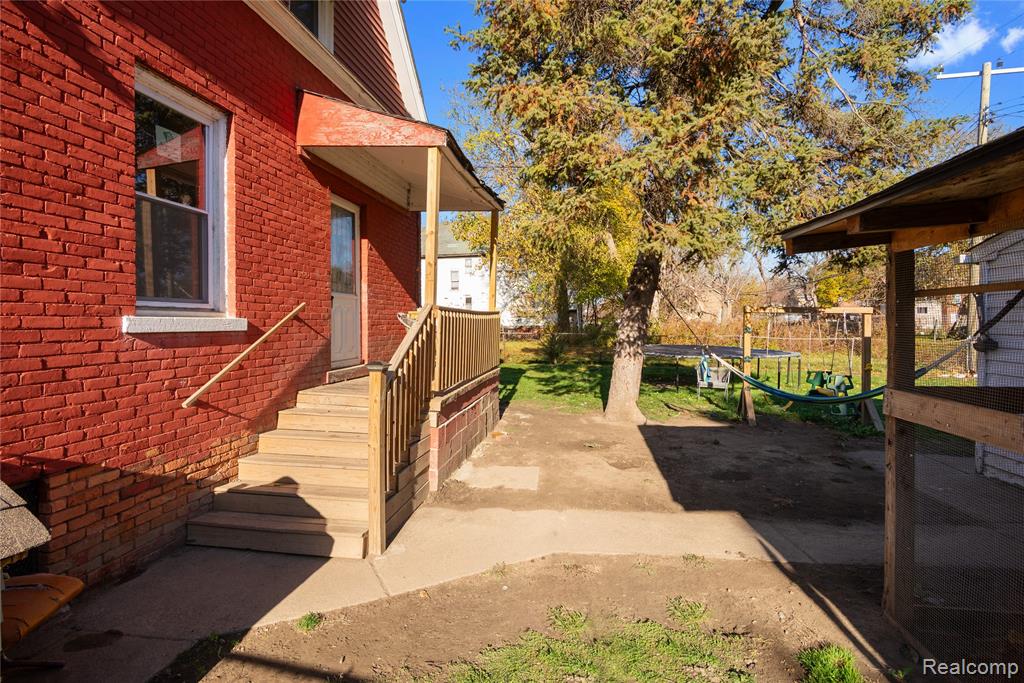 3894 Lillibridge Street, Detroit, MI 48214 — Photo 23