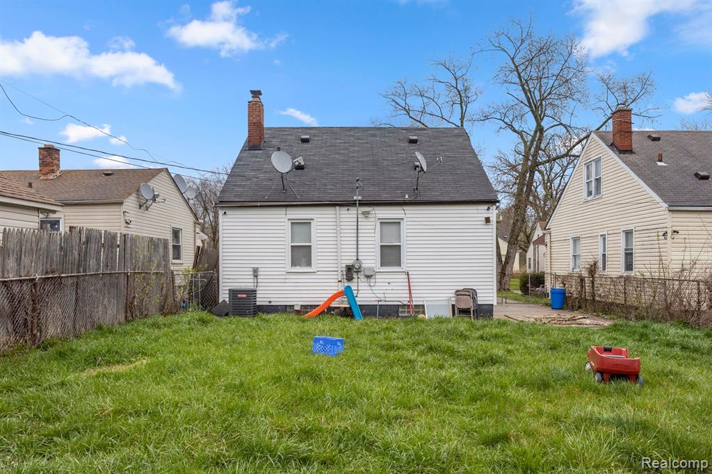 6223 FAUST Avenue, Detroit, MI 48228 — Photo 34