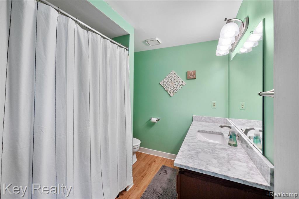 1100 WASHINGTON Circle, Northville, MI 48167 — Photo 23