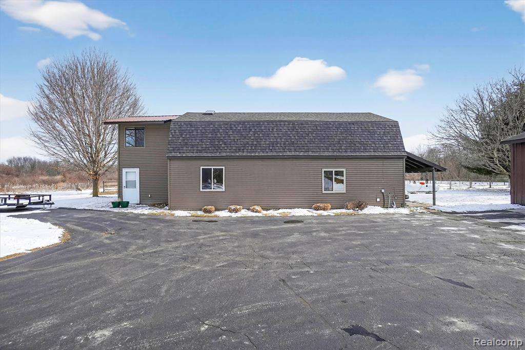 14463 Seymour Road, Linden, MI 48451 — Photo 5