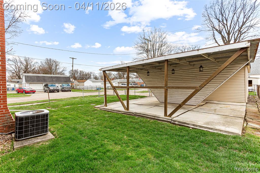 4012 Weddell Street, Dearborn Heights, MI 48125 — Photo 36
