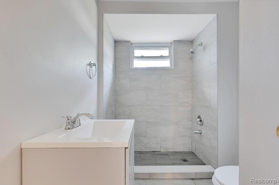 6431 Centralia Street, Dearborn Heights, MI 48127 — Photo 11
