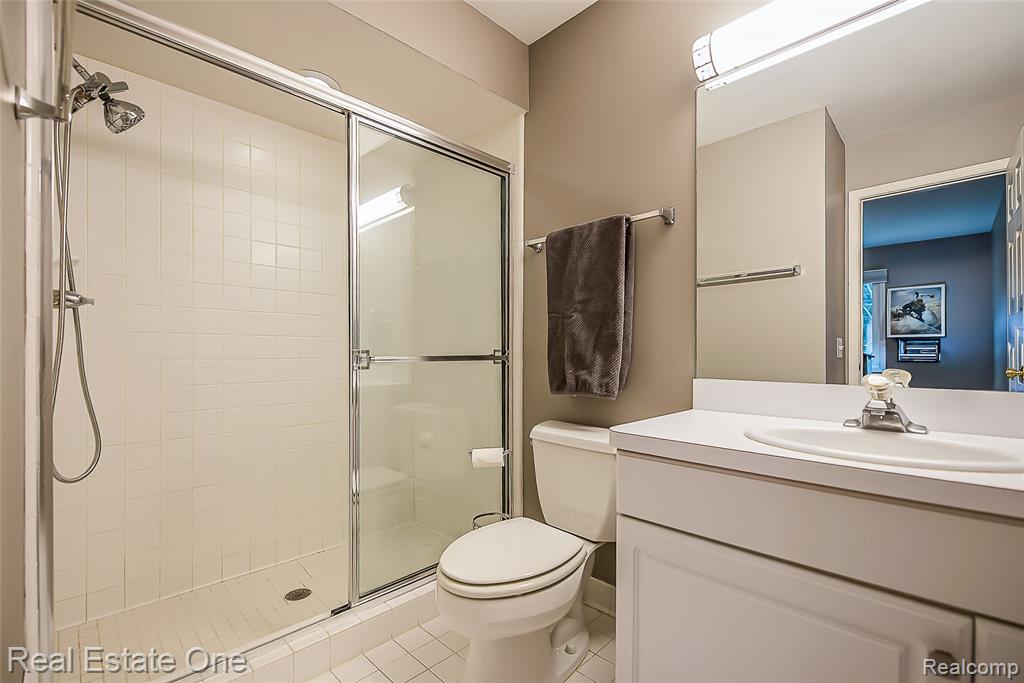 5350 Hidden Pines Drive, Brighton, MI 48116 — Photo 57