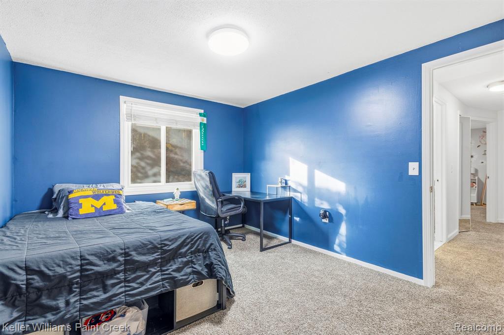 47935 Ben Franklin Drive, Shelby Twp, MI 48315 — Photo 35