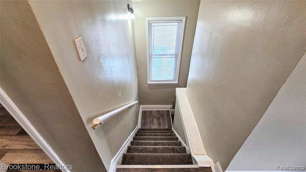 2520 Seyburn Street, Detroit, MI 48214 — Photo 24