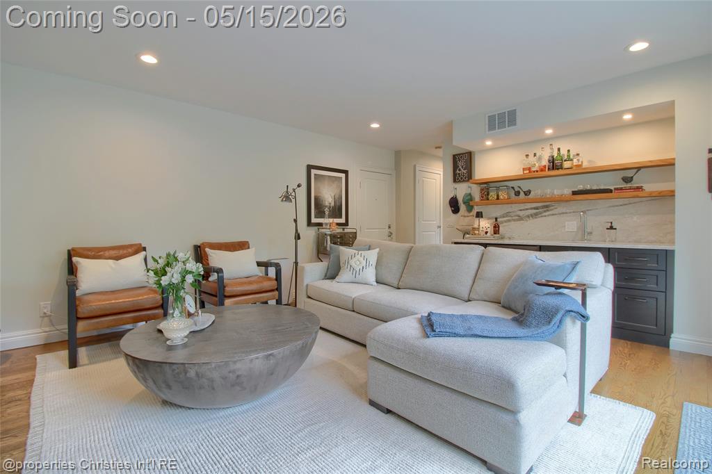 19727 Scenic Harbour Drive, Northville, MI 48167 — Photo 15