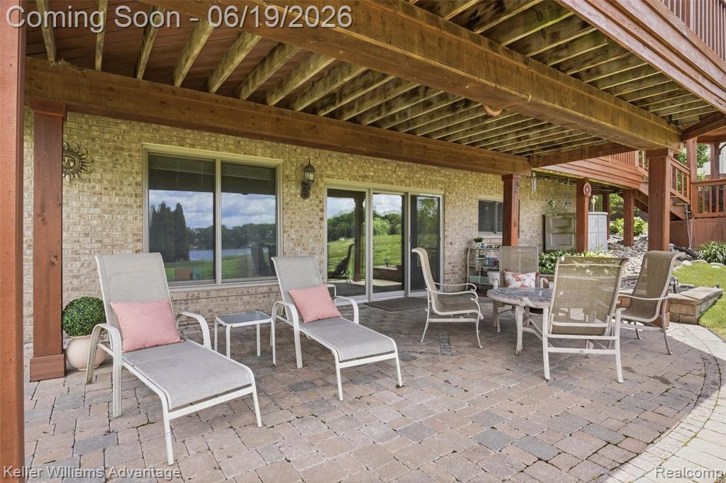49354 Peninsular Drive, Belleville, MI 48111 — Photo 44