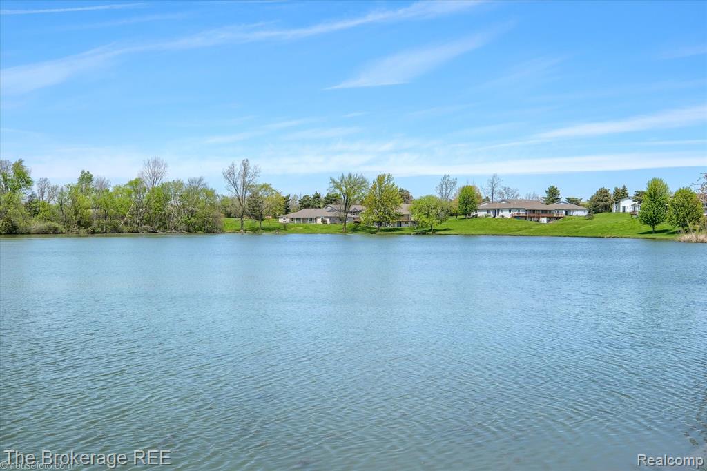 9538 Fenhill Drive, Grand Blanc, MI 48439 — Photo 53
