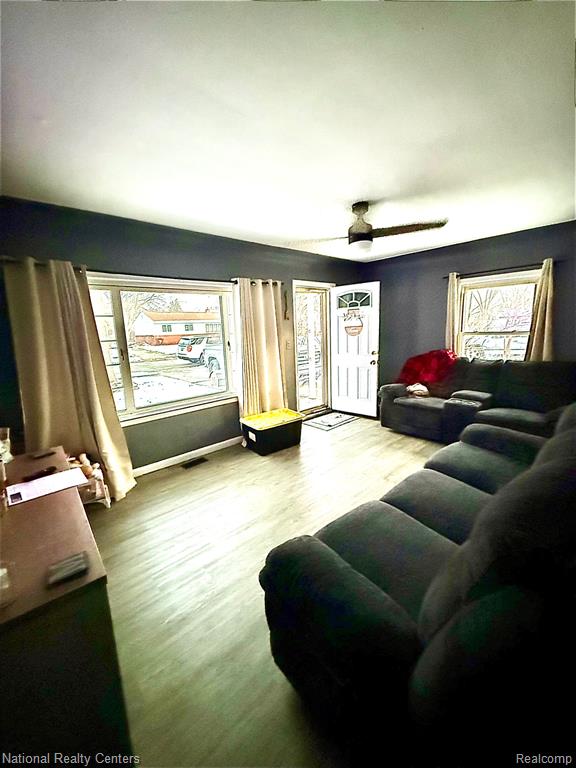 5036 Moore Street, Wayne, MI 48184 — Photo 4