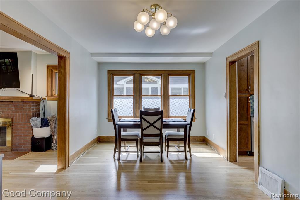 419 E 5th Street, Royal Oak, MI 48067 — Photo 14