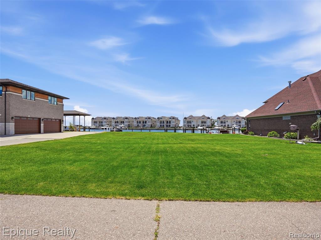 33126 N River Road, Harrison Township, MI — Photo 20