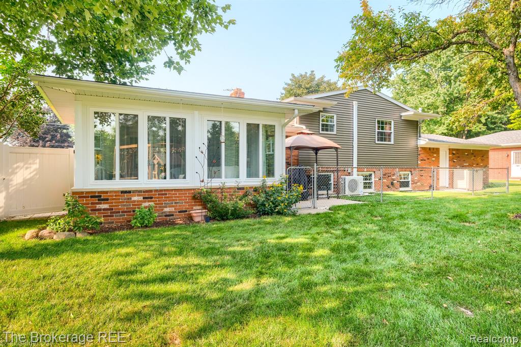 9404 E Lippincott Boulevard, Davison, MI 48423 — Photo 44