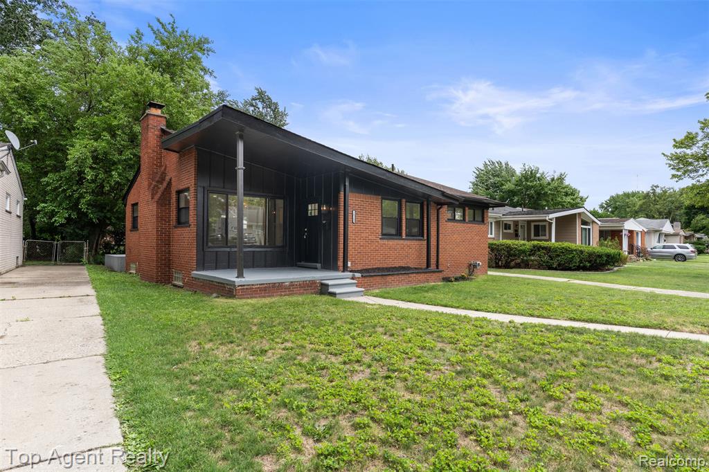 24300 Seneca Street, Oak Park, MI 48237 — Photo 3