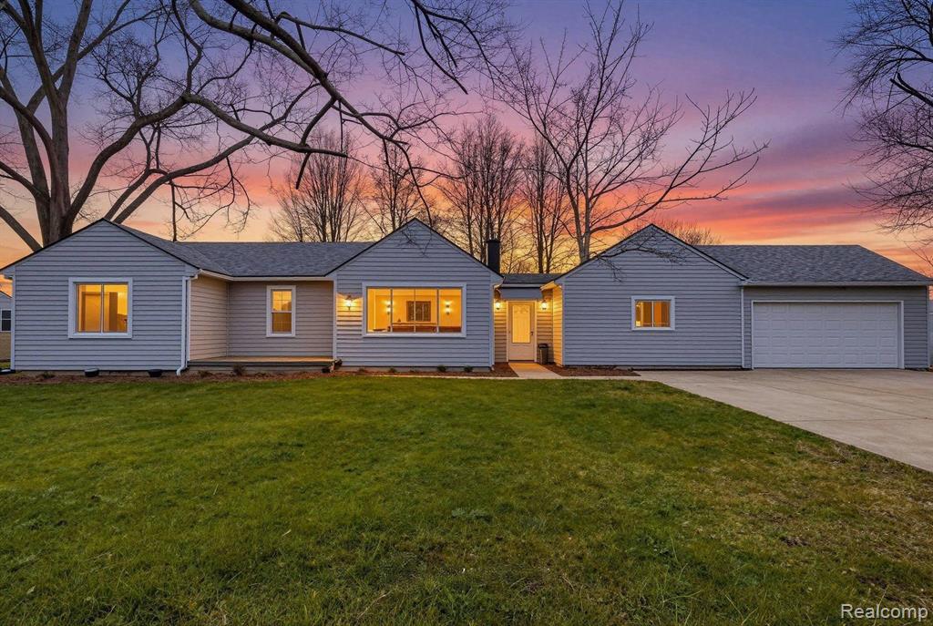 8210 Westpoint Street, Taylor, MI 48180 — front exterior