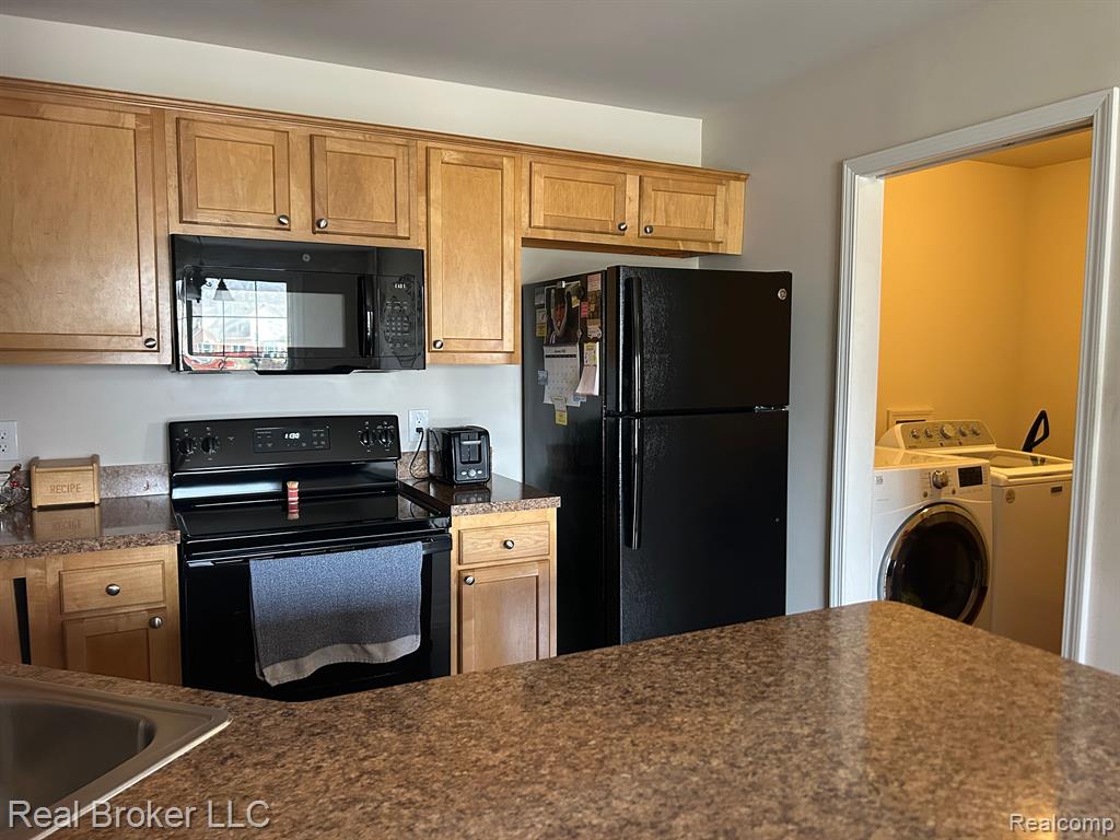 4349 SOUTHBRIDGE Drive, Canton, MI 48188 — Photo 9