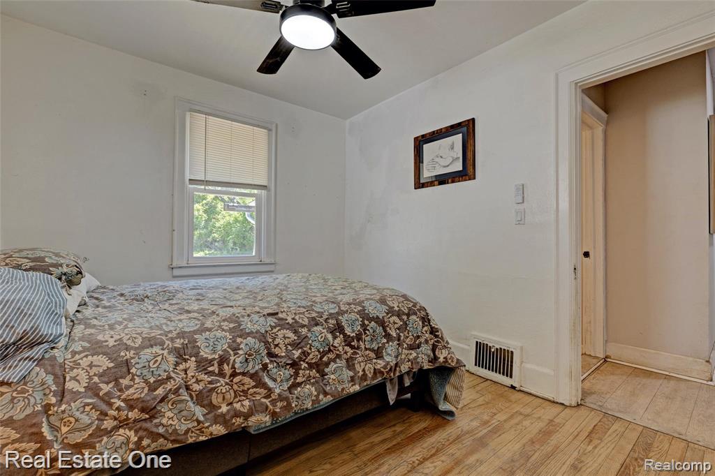 86 Marquette Street, Pontiac, MI 48342 — Photo 18