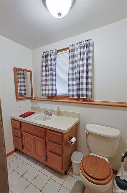 43428 Hartwick Drive, Sterling Heights, MI 48313 — Photo 45