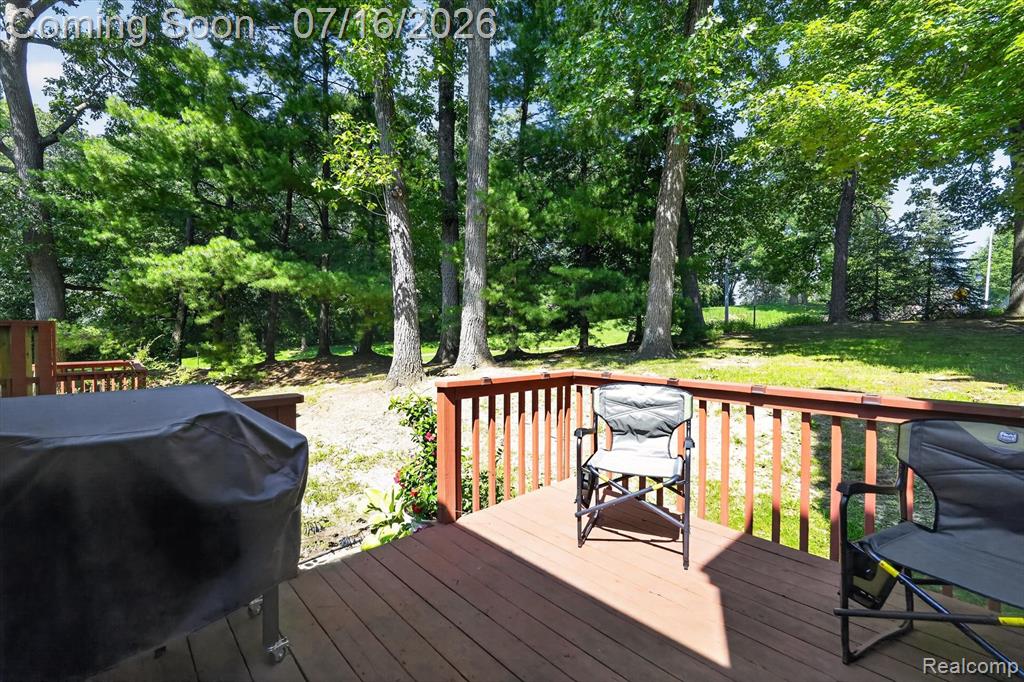 808 Maplewood Court, Brighton, MI 48116 — Photo 46