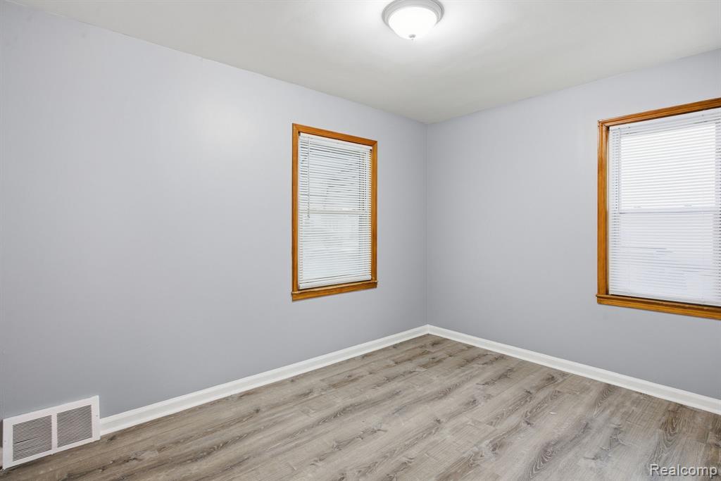13116 Jobin Street, Southgate, MI 48195 — Photo 23
