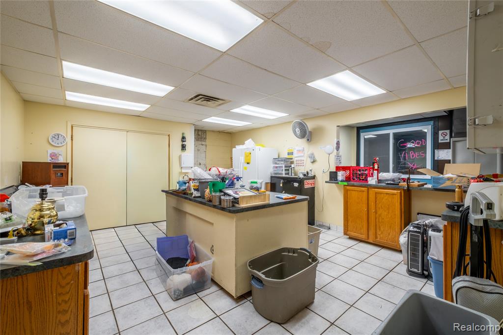 5378 Fenton Road, Flint, MI 48507 — Photo 49