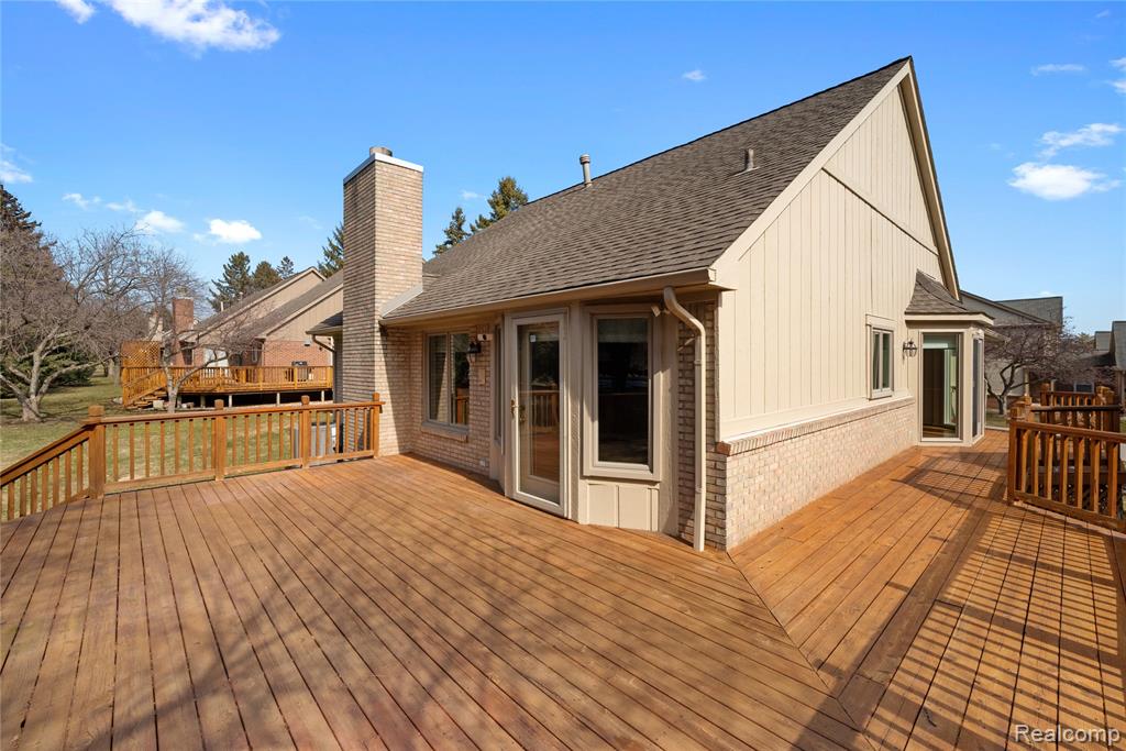 16807 Country Knoll Drive, Northville, MI 48168 — Photo 26